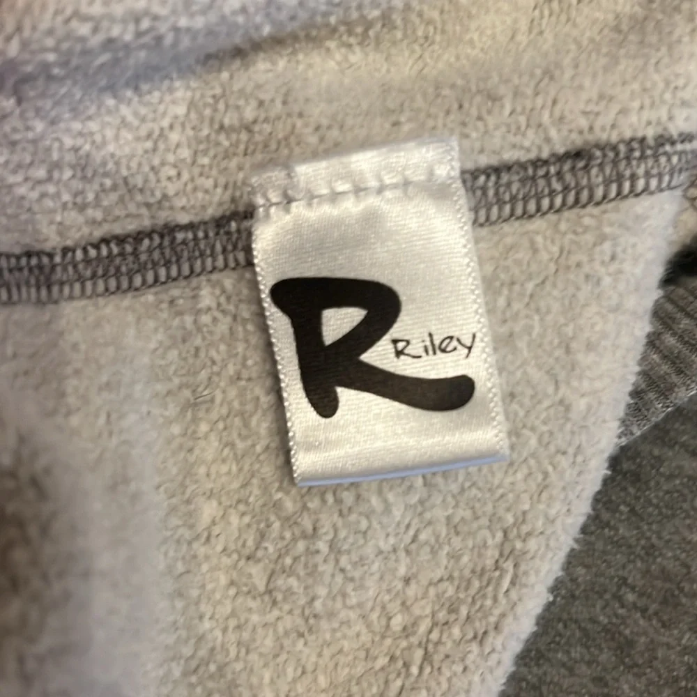 Small Free people Riley cotton hoodie with denim elbow patches. - Picture 7 of 8